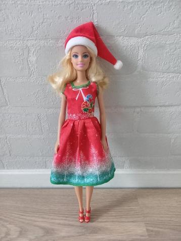 Barbie kleertjes set 74 - kerst beschikbaar voor biedingen