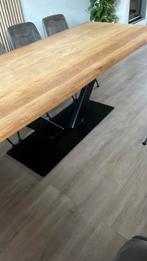 Eettafel eiken 220x95 met zwart stalen poot, Huis en Inrichting, Tafels | Eettafels, Ophalen of Verzenden, Zo goed als nieuw, Vijf personen of meer