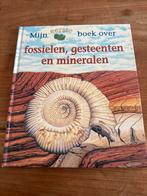 Mijn eerste boek over fossielen, gesteenten en mineralen, Ophalen, Gelezen, Non-fictie