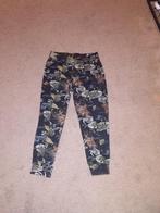 Gebloemde broek - Maat 44, Overige kleuren, Maat 42/44 (L), Ophalen of Verzenden, Zo goed als nieuw
