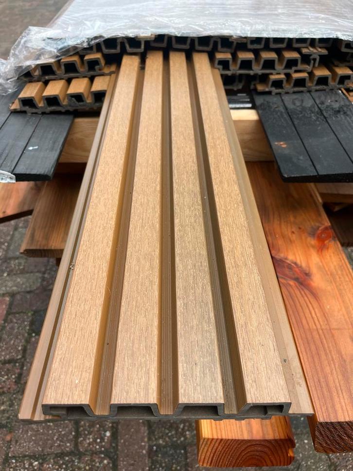 Newtechwood Composiet Planken 230cm + Passtukken, Doe-het-zelf en Verbouw, Platen en Panelen, Zo goed als nieuw, Overige materialen