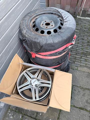 Complete set velgen + 2 LM velgen 50,- beschikbaar voor biedingen