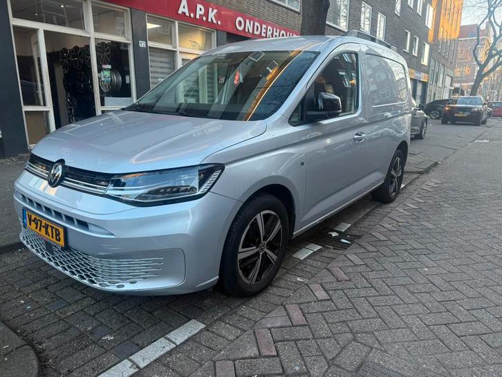 Volkswagen Caddy 1.5 TSI DSG exclusive led start/stop rails, Auto's, Bestelauto's, Bedrijf, 360° camera, ABS, Achteruitrijcamera