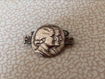 Speltje Juliana en Berhard (zilver?) beschikbaar voor biedingen