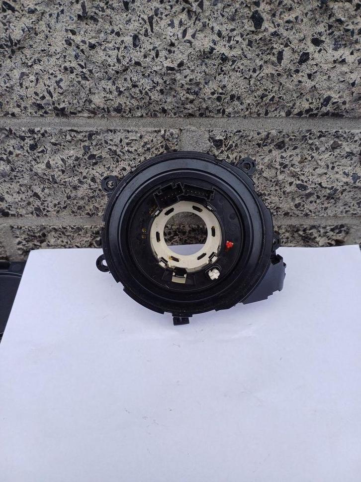 BMW 1-serie Sleepring Klokveer Airbagring Nr: 639040 diesel, Auto-onderdelen, Dashboard en Schakelaars, BMW, Gebruikt, Ophalen of Verzenden