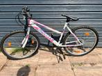 Kinder mountainbike 26 inch, 26 inch, 10 tot 15 versnellingen, Zo goed als nieuw, Minder dan 47 cm