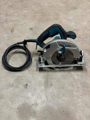 Z.g.a.n. Makita cirkelzaag HS6601 beschikbaar voor biedingen