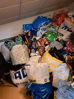 Wel 1000 stuks dameskleding groot en klein, Ophalen, Zo goed als nieuw