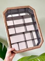 Vintage vitrinekast vitrinekastje wandkastje pronkkastje, Huis en Inrichting, Kasten | Vitrinekasten, Ophalen of Verzenden, Gebruikt