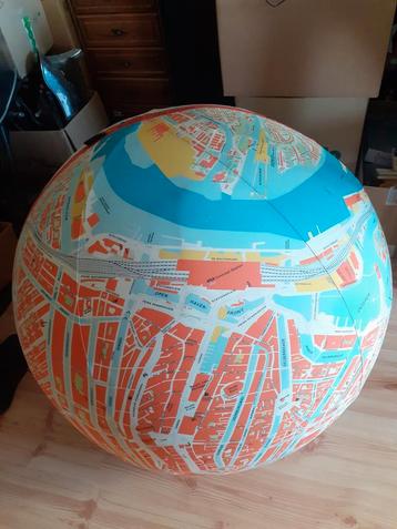 Amsterdam Wereldbol Zitbal beschikbaar voor biedingen