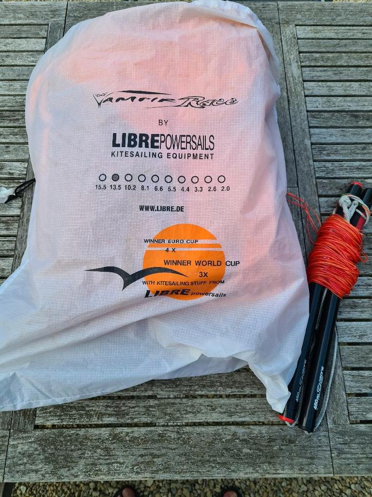 Kite RTF Libre Vampir Race Pro 13.5 met racetoom, Watersport en Boten, Kitesurfen, Zo goed als nieuw, Kite, 13 m², Geen board