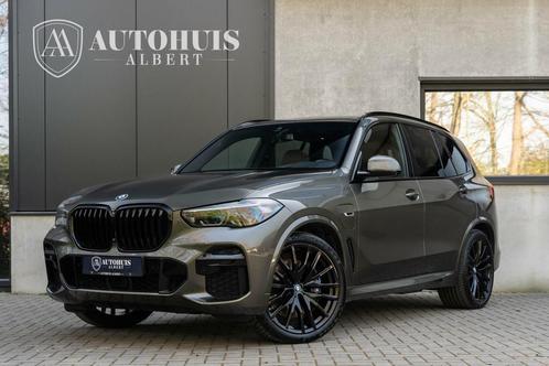 BMW X5 xDrive45e M-Sport Manhattangrijs 22'' Pano 360c HuD, Auto's, BMW, Bedrijf, Te koop, X5, 360° camera, 4x4, ABS, Achteruitrijcamera