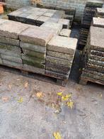 44x tegels 30x30 dikte 8 cm, Tuin en Terras, Ophalen, Gebruikt, Beton, Terrastegels