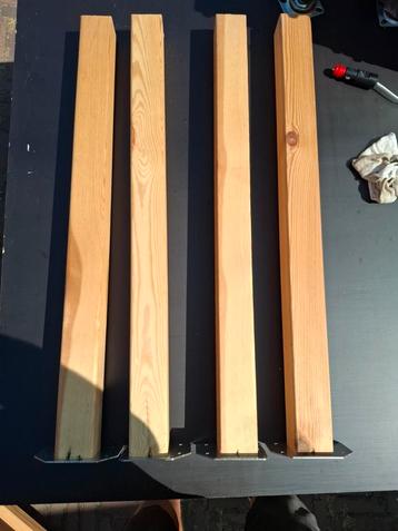 Houten vierkanten poten 5x5 cm 72cm  lang duraline beschikbaar voor biedingen