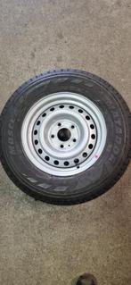 Reservewiel caravan 14 inch 185R14C 102 + nieuwe stalen velg, Caravans en Kamperen, Caravan accessoires, Ophalen, Zo goed als nieuw