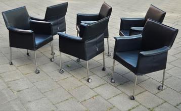 6 zeer goede Design on Stock eetkamerstoelen Model Gola
in  beschikbaar voor biedingen