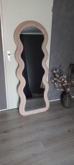 Golvende stande spiegel-Passpiegel, Huis en Inrichting, Woonaccessoires | Spiegels, Nieuw, Ophalen of Verzenden, Overige vormen