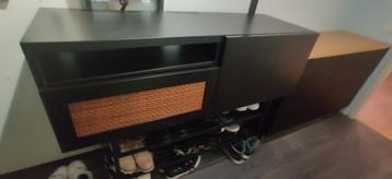 Besta TV meubel : Zwart/Bruin met gewoven ladefront