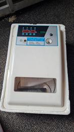Automatische broedmachine voor 20 (kippen)eieren ongeveer, Dieren en Toebehoren, Ophalen, Zo goed als nieuw, Broedmachine