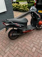 Sym jet 4 scooter geel kenteken, Fietsen en Brommers, Scooters | SYM, Ophalen, Gebruikt, Overige modellen, Maximaal 45 km/u