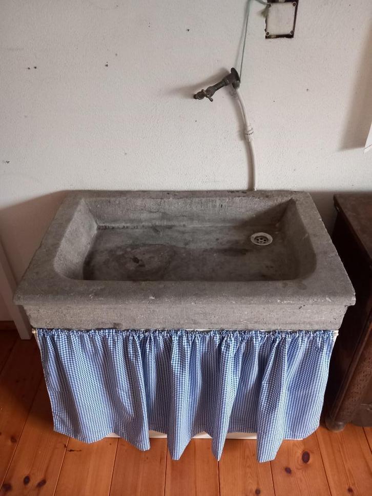 brocante geleefde pompbak - gootsteen - afwasbak, Antiek en Kunst, Curiosa en Brocante, Ophalen