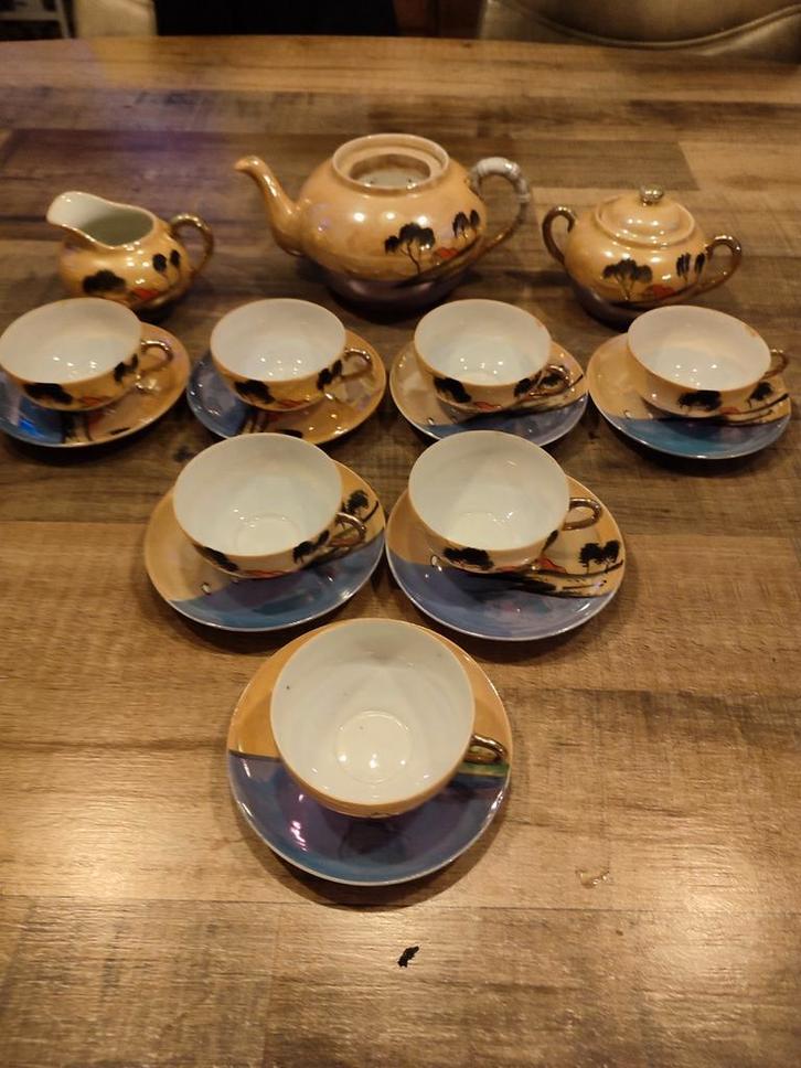 Japans Servies Set - Theepot, Kopjes, Schotels, Antiek en Kunst, Antiek | Servies compleet, Ophalen