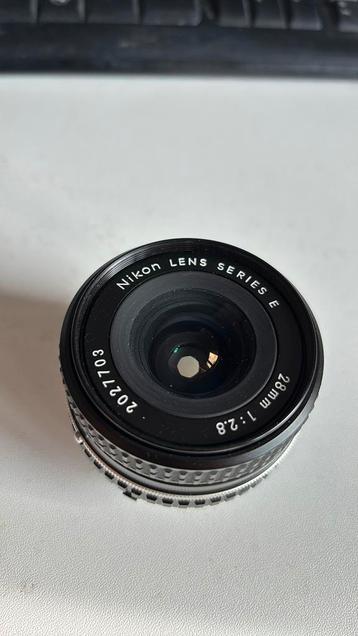 Nikon serie E 28mm 2.8 beschikbaar voor biedingen