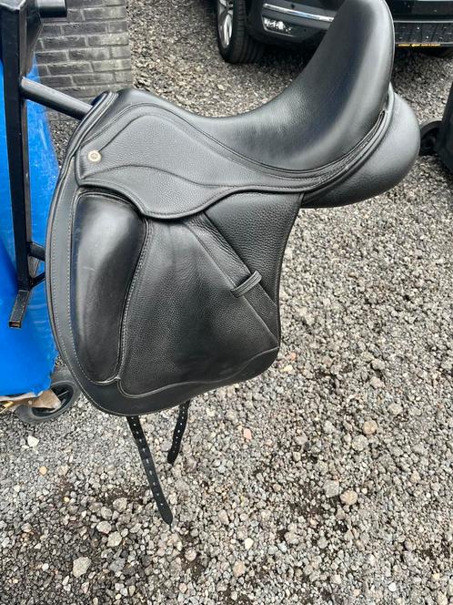 Award zadel heaven, Dieren en Toebehoren, Paarden en Pony's | Zadels, Zo goed als nieuw, Dressuur, Ophalen of Verzenden