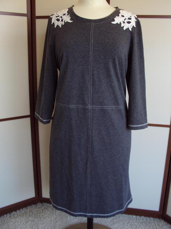 Simone huisjurk / nachtjapon / M / grijs, Kleding | Dames, Pyjama's, Zo goed als nieuw, Maat 38/40 (M), Ophalen of Verzenden