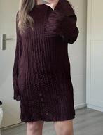 H&M wijnrode midijurk met wijde mouwen en kreukeleffect, Kleding | Dames, Jurken, H&M, Ophalen of Verzenden, Zo goed als nieuw