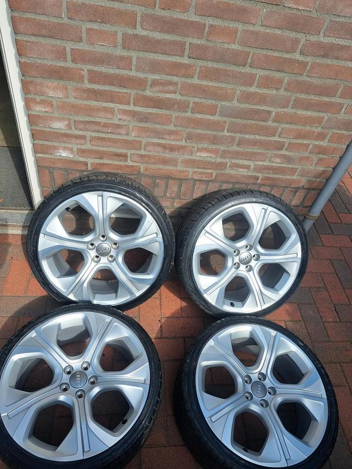 Origineel nieuwe audi a1 s1 polo s-line velgen 5x100 18 inch, Auto-onderdelen, Banden en Velgen, Zomerbanden, 18 inch, 215 mm