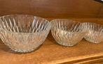 Nest van 3 schalen. Duralex glas., Huis en Inrichting, Keuken | Servies, Ophalen of Verzenden, Zo goed als nieuw