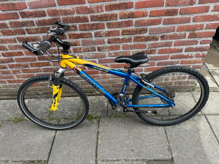 Scott Racing Kinderfiets 24 inch, Fietsen en Brommers, Fietsen | Jongens, Gebruikt, 24 inch, Handrem, Ophalen