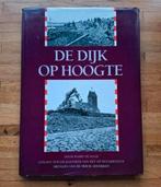 De dijk op hoogte
Geschiedenis friesland Fotoboek verhalen, Ophalen of Verzenden, Zo goed als nieuw