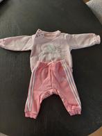 Baby adidas pakje, dikkere stof, Ophalen of Verzenden, Zo goed als nieuw, Jongetje of Meisje, Pakje
