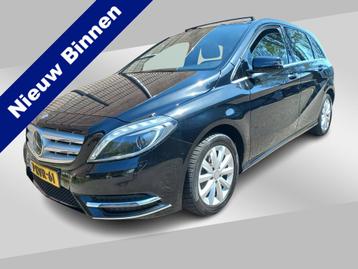 Mercedes-Benz B-Klasse 180 Ambition *NAVI*PANO*CRUISE* beschikbaar voor biedingen