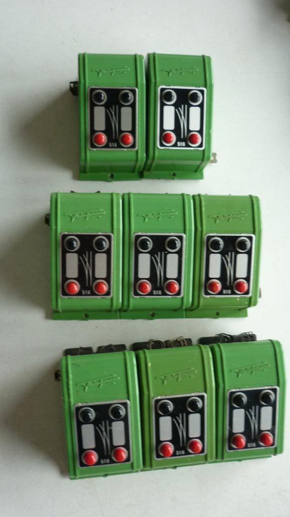 Diverse Fleischmann schakelaars, Hobby en Vrije tijd, Modeltreinen | N-Spoor, Gebruikt, Overige typen, Gelijkstroom, Fleischmann