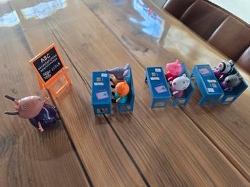 Peppa big school beschikbaar voor biedingen