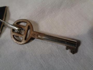 oudewetse kast sleutel nr 15 beschikbaar voor biedingen