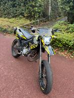 Derbi Senda 77cc + Extra spullen, Fietsen en Brommers, Brommers | Derbi, Ophalen, Gebruikt, 77 cc, 5 versnellingen