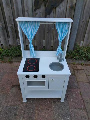 Ikea keuken Spissig beschikbaar voor biedingen