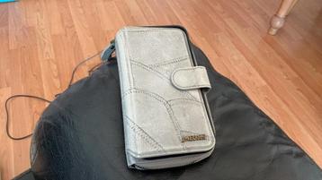 iPhone hoesje beschikbaar voor biedingen