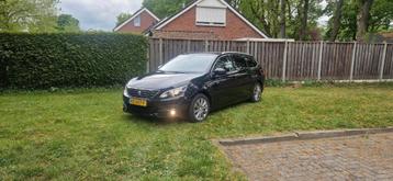 Peugeot 308 1.2thp 130PK SW AUT BJ 2018 Zwart beschikbaar voor biedingen
