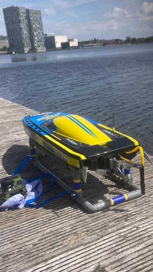 Pro boat Super Sonicwake 48” Rc  speed boot, Hobby en Vrije tijd, Modelbouw | Boten en Schepen, Zo goed als nieuw, 1:32 tot 1:50