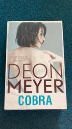 Cobra - Deon Meyer, Ophalen of Verzenden, Zo goed als nieuw