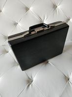 Tauro attaché koffer hardcase, Sieraden, Tassen en Uiterlijk, Gebruikt, Hard kunststof, Minder dan 50 cm, Ophalen of Verzenden