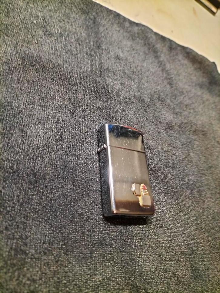 Zippo aansteker, Verzamelen, Rookartikelen, Aanstekers en Luciferdoosjes, Gebruikt, Aansteker, Ophalen