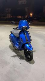 Vespa Sprint 80cc Akrapovic, Fietsen en Brommers, Scooters | Vespa, Ophalen, Overige modellen, Maximaal 45 km/u, Zo goed als nieuw