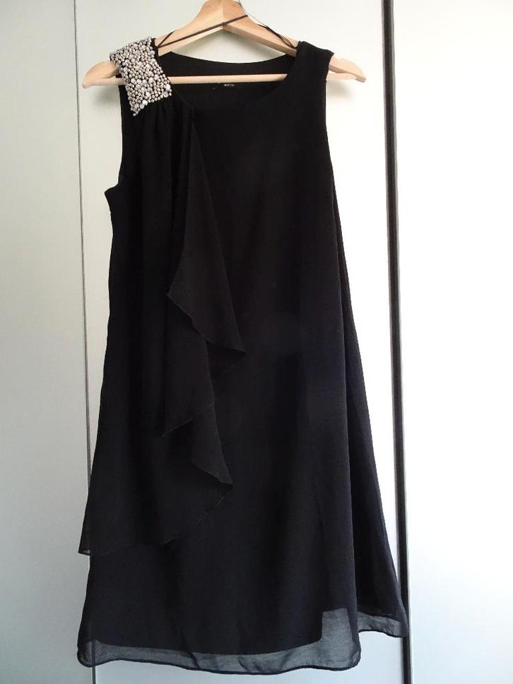 Feest jurkje zwart a lijn bling mt 40 Yessica zgan, Kleding | Dames, Jurken, Zo goed als nieuw, Maat 38/40 (M), Zwart, Boven de knie