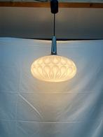 Vintage opaline designer hanglamp van Peill & Putzler 1960, Ophalen of Verzenden, Gebruikt, Glas, Minder dan 50 cm